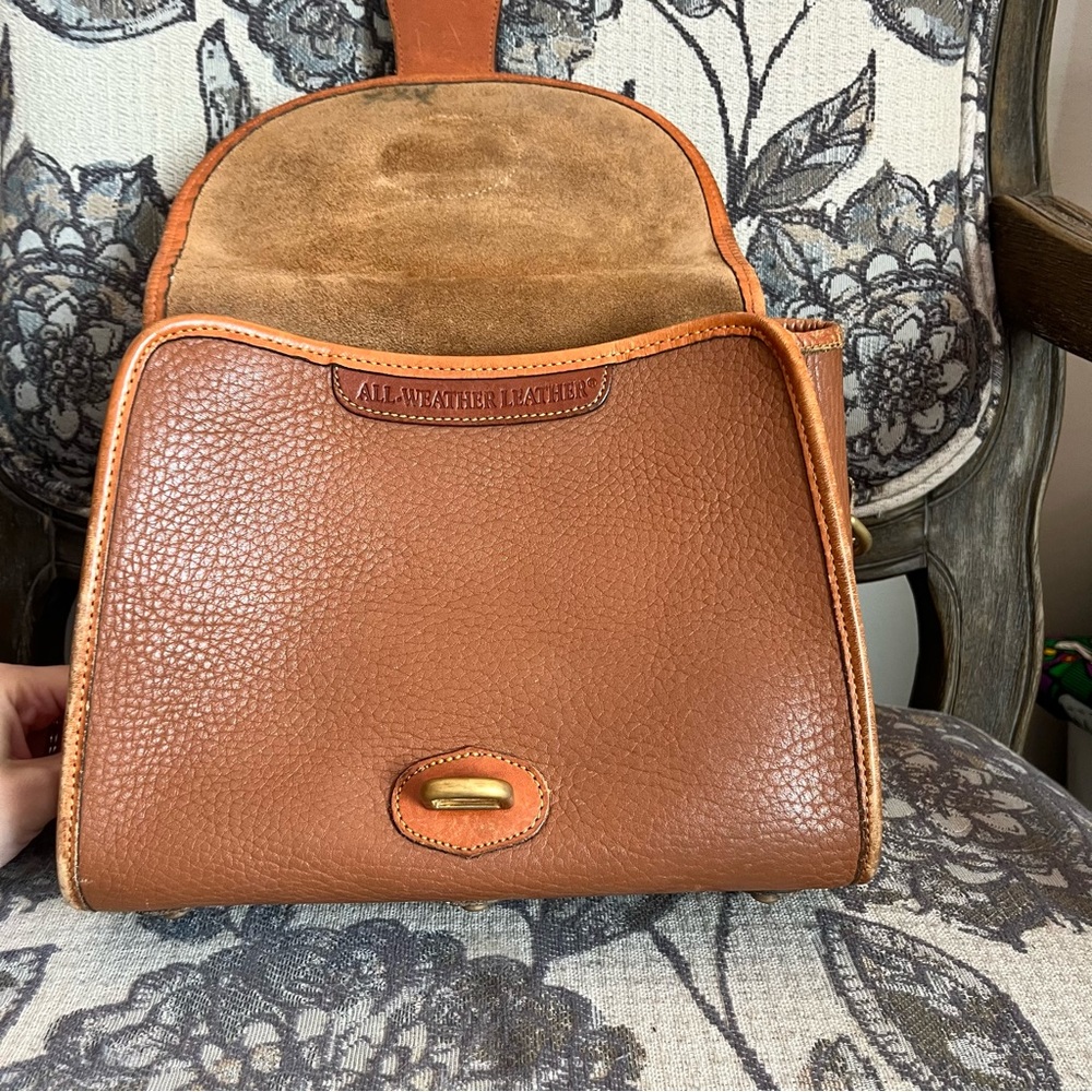 Dooney & Burke All-Weather Leather Vintage Essex Purse - Picture 4 of 16